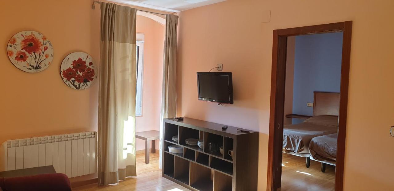 Apartamentos La Panerona Centro Tineo Zewnętrze zdjęcie